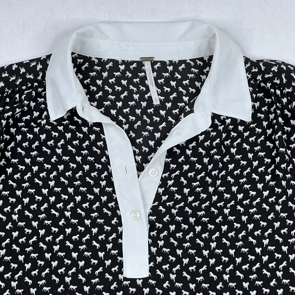 Free People Horse‎ Print Boyfriend Blouse V-Neck Button-Down Shirt Size S - NWOT